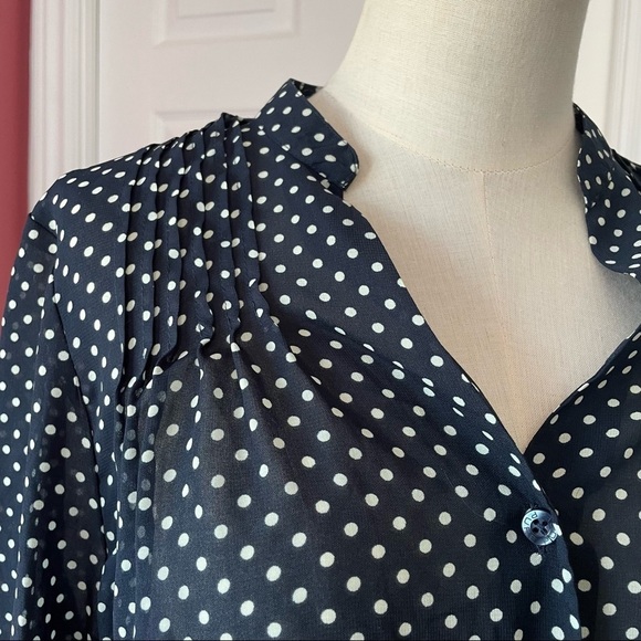 NEW WITH TAGS Old Navy black white polka dot  long sleeved blouse collared shirt - Picture 4 of 8